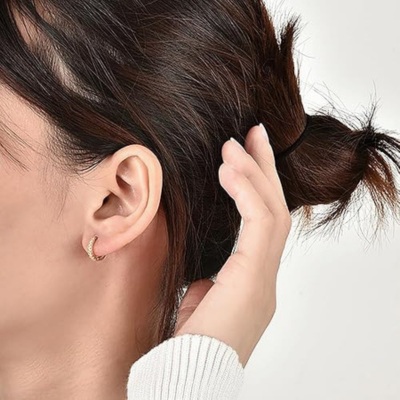 ISA Goldohrringe mit Zirkon