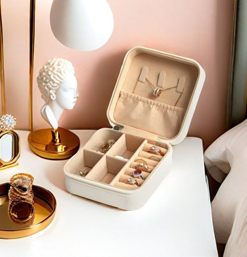 Jewelry box