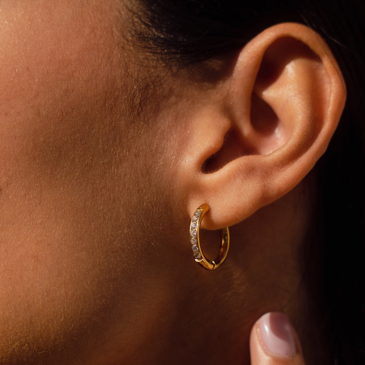 ARIELLE Gouden Zirconia Hoops